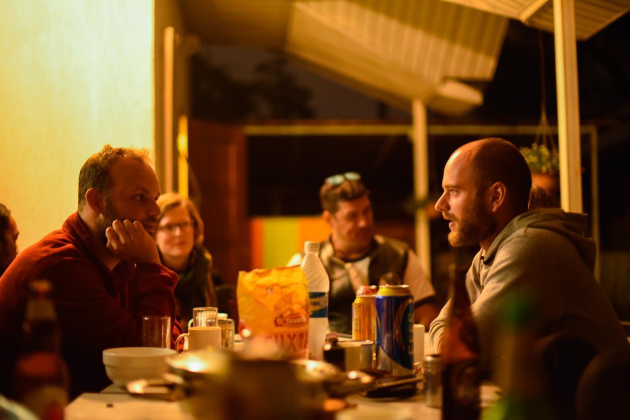 "European" Backpackers Hostel In אלמטי מראה חיצוני תמונה
